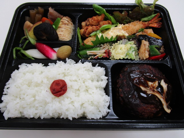 日替わり弁当（１０００円）