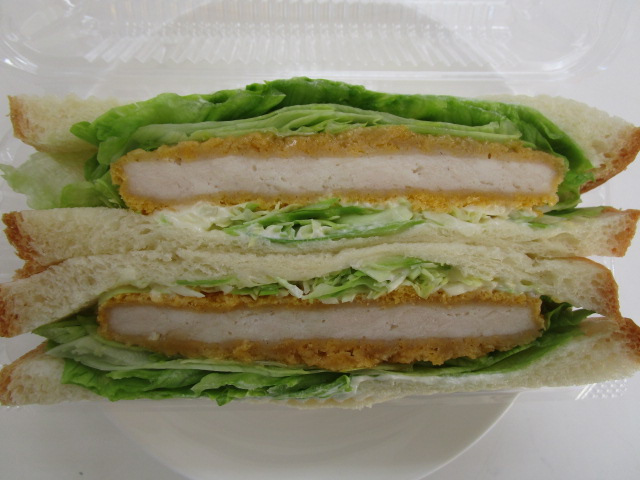 チキンカツサンド