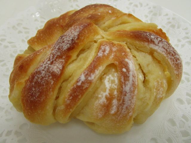 お花パン（白あん）