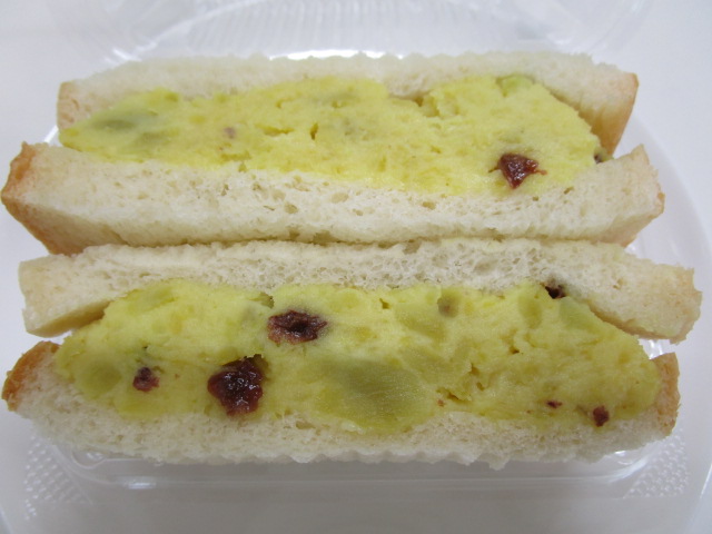 スイートポテトのクリームチーズ和えサンド