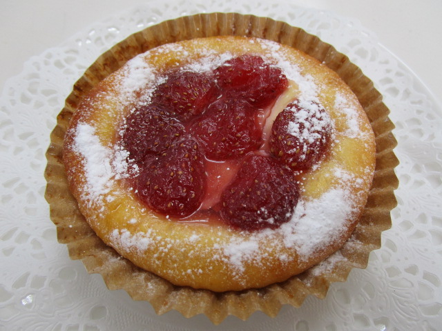 手作りいちごジャムとクリームチーズ