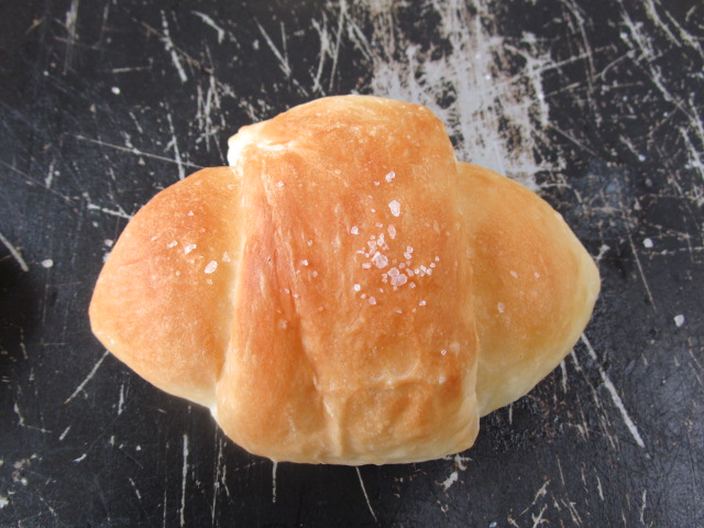 やわらか塩バターパン